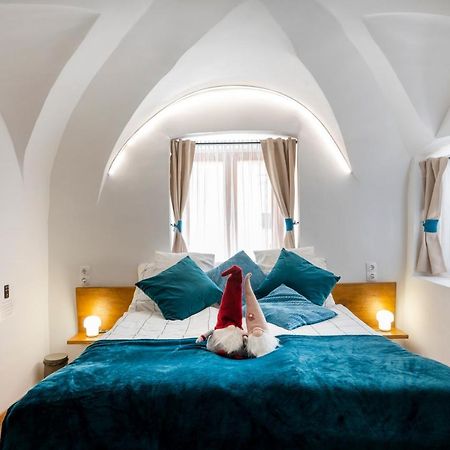 Appartamento Modern Medival Kőszeg Esterno foto